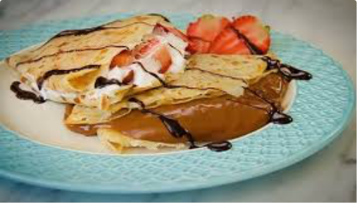 Panqueques con Manjar y Crema